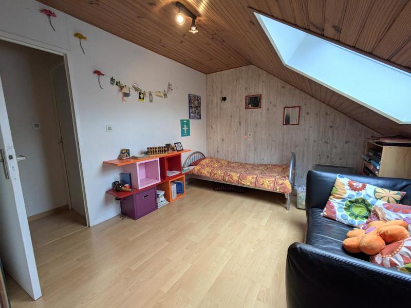 Maison - 150 m² - 7 pièces