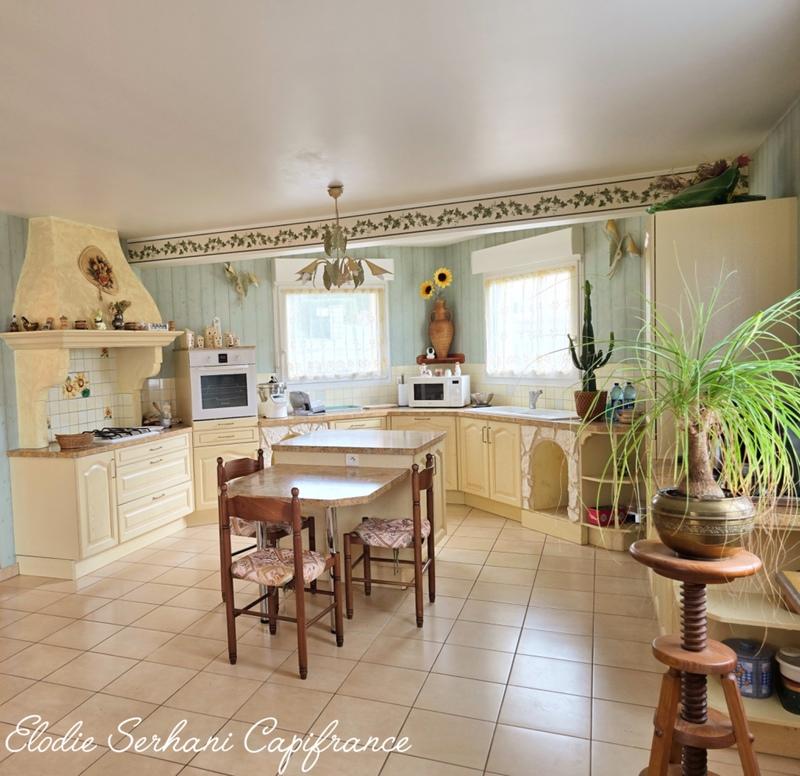 Maison - 159 m² - 6 pièces