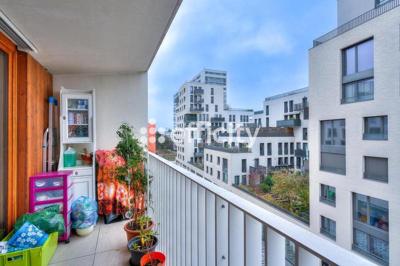 Appartement - 70 m² - 4 pièces