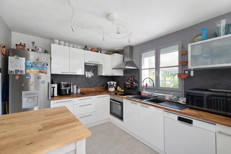 Maison - 120 m² - 6 pièces