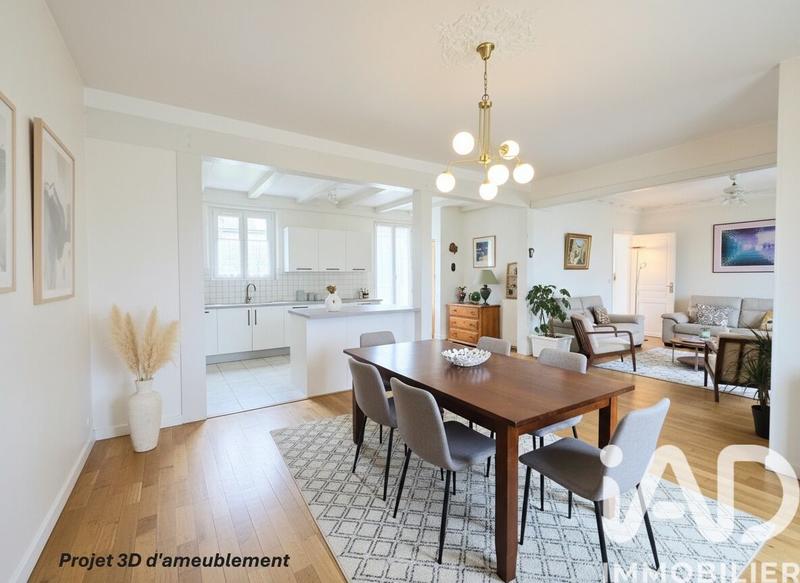 Maison - 99 m² - 5 pièces