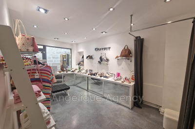 Fonds de commerce - 23 m²