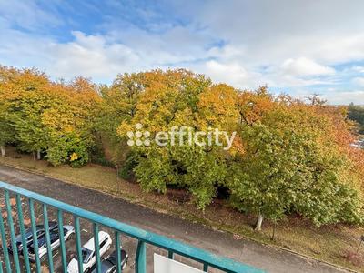 Appartement - 97 m² - 5 pièces