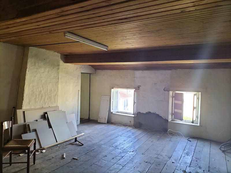 Maison - 143 m² - 6 pièces