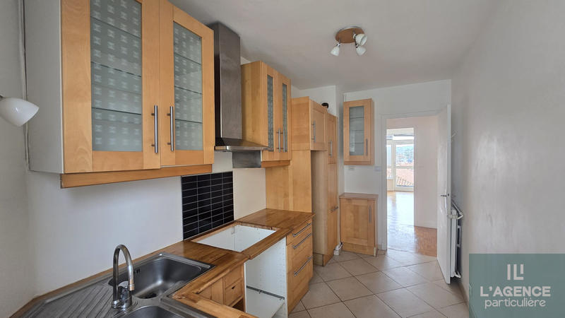 Appartement - 61 m² - 3 pièces