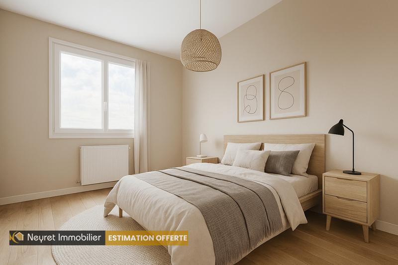 Maison - 93 m² - 4 pièces