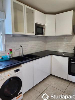 Chambre - 11 m² - 1 pièce