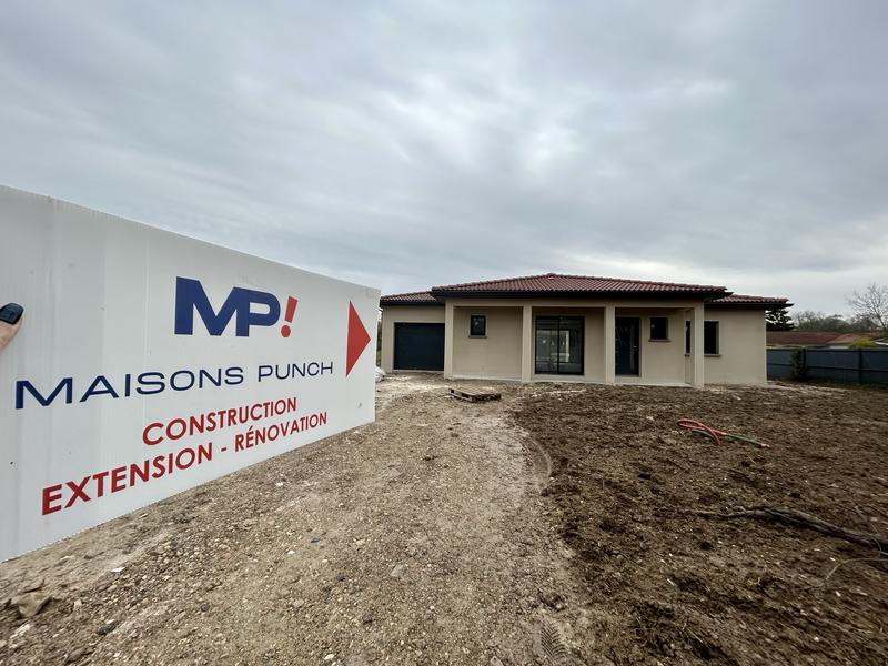 Maison - 95 m² - 5 pièces