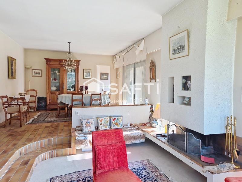 Maison - 151 m² - 6 pièces