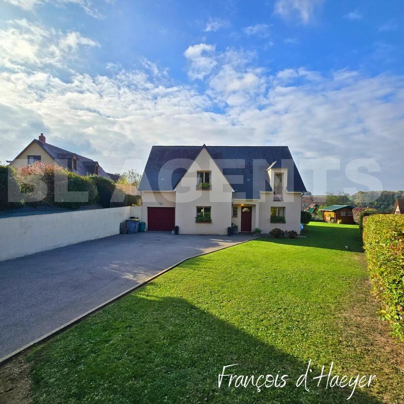 Maison traditionnelle - 154 m² - 6 pièces