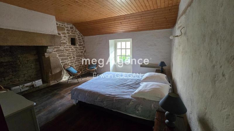 Maison - 265 m² - 11 pièces