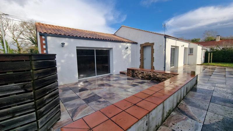 Maison - 186 m² - 5 pièces