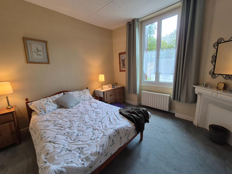 Maison - 85 m² - 6 pièces