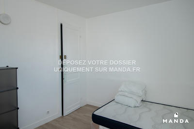 Chambre - 10 m² - 5 pièces