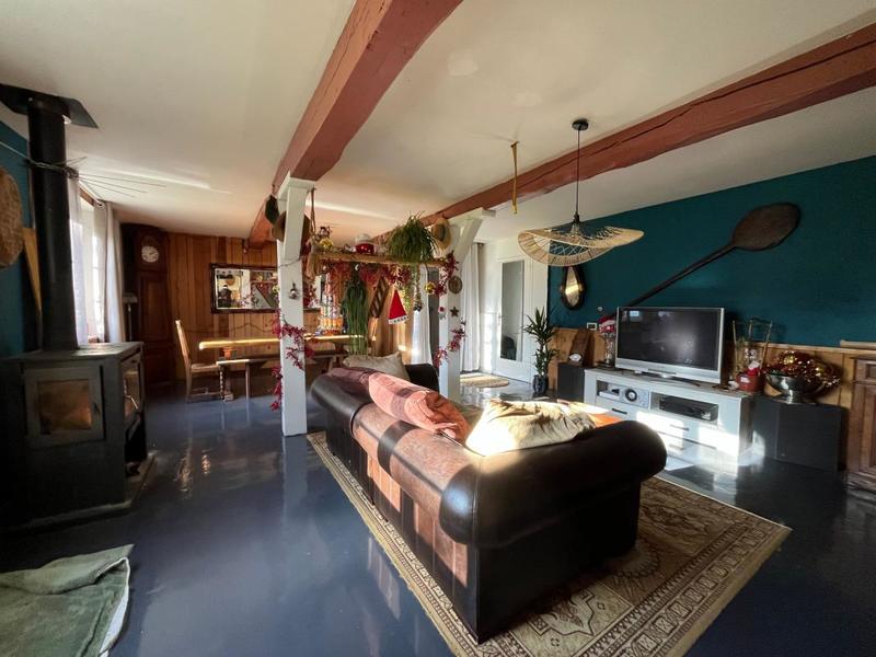 Maison - 160 m² - 4 pièces