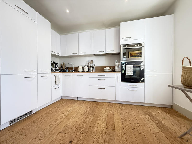 Maison - 161 m² - 6 pièces