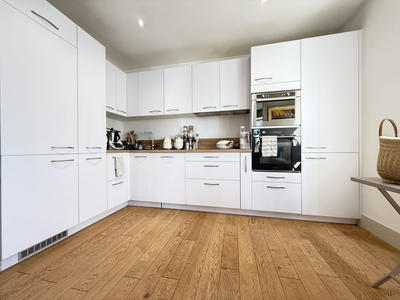 Maison - 161 m² - 6 pièces