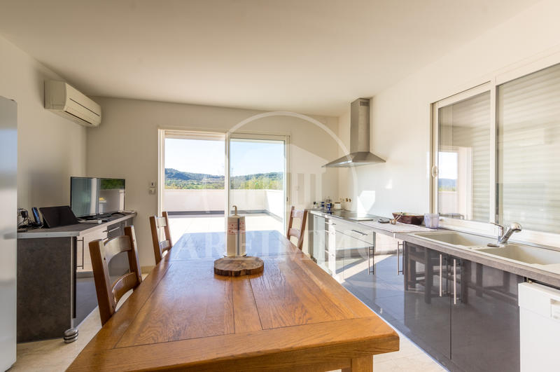 Maison - 160 m² - 4 pièces