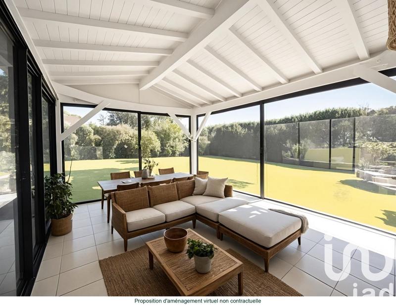 Maison - 137 m² - 6 pièces