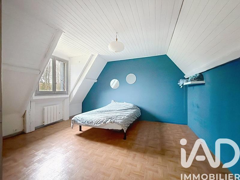 Maison - 202 m² - 7 pièces