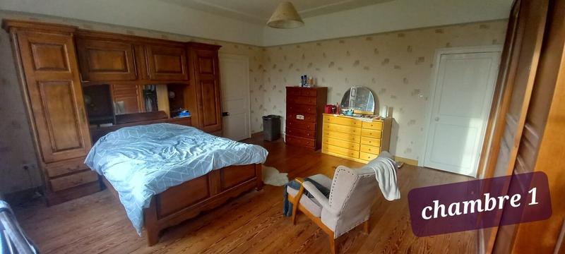 Demeure - 290 m² - 6 pièces