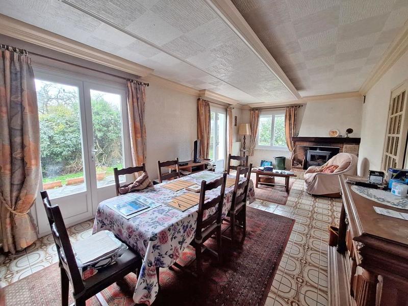 Maison - 156 m² - 6 pièces