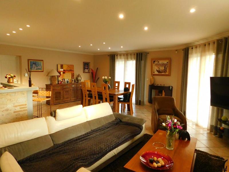 Maison - 128 m² - 4 pièces