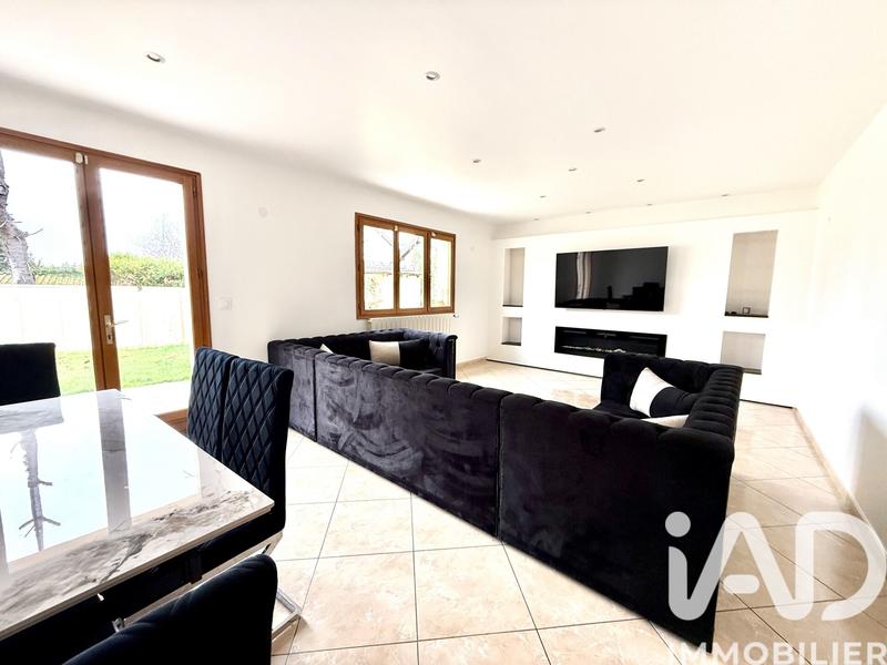 Maison - 138 m² - 6 pièces