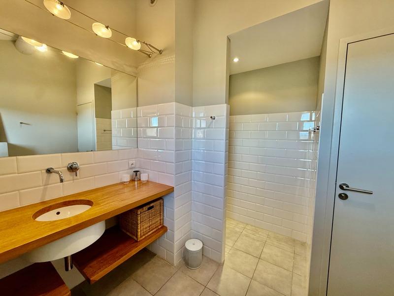 Mas - 196 m² - 6 pièces