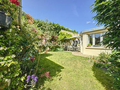 Maison - 143 m² - 8 pièces