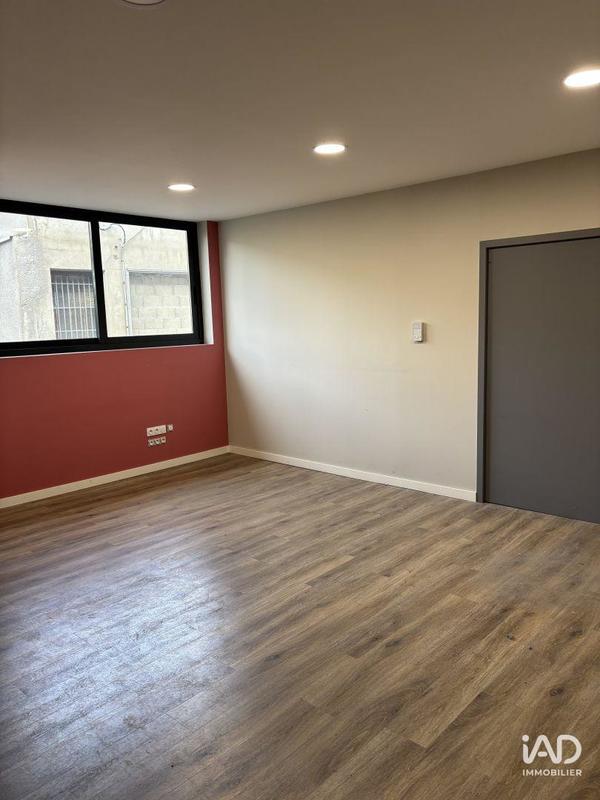 Local commercial - 980 m²