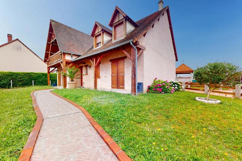 Maison - 119 m² - 7 pièces