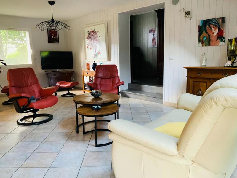 Villa - 200 m² - 7 pièces