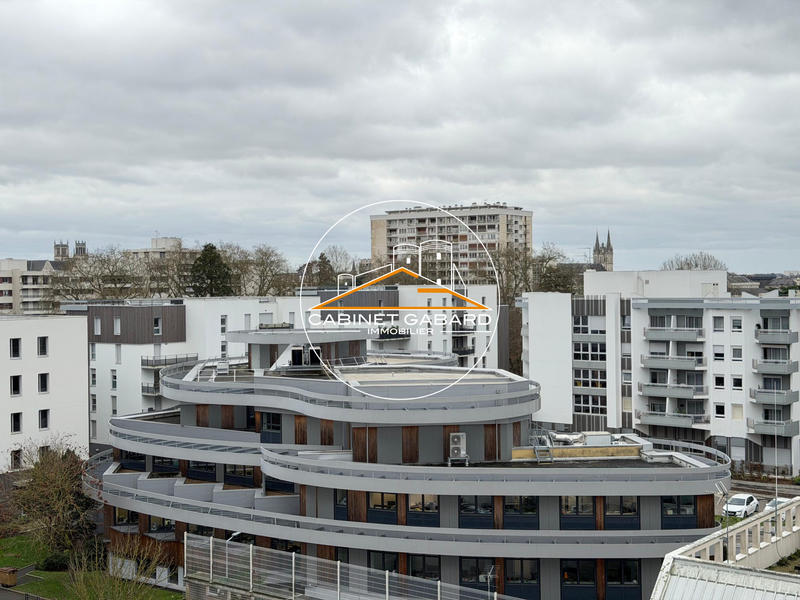 Appartement - 77 m² - 3 pièces