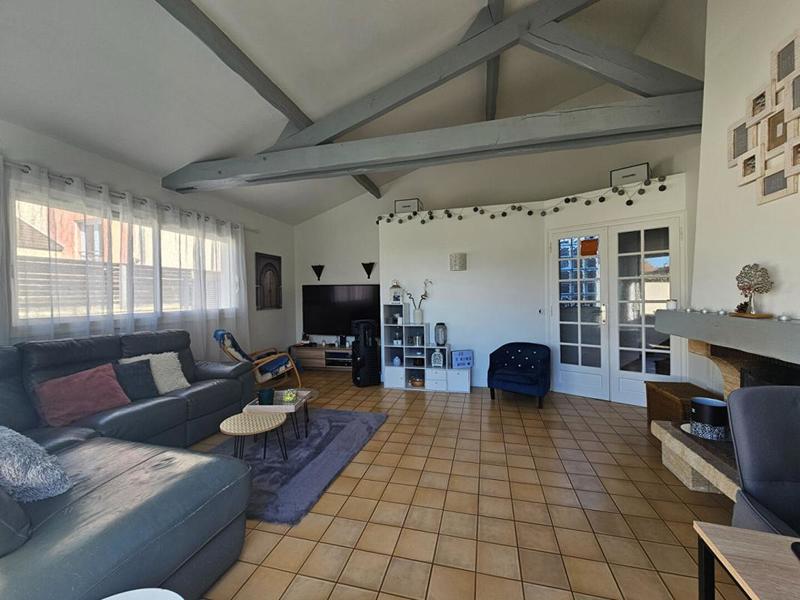 Maison - 123 m² - 6 pièces