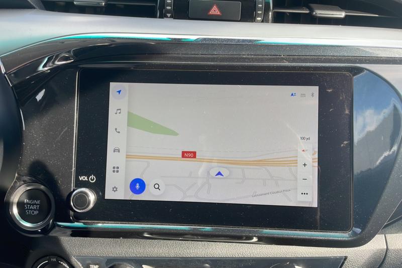 Toyota Hilux 2.8 D4-D 204 Legende Tech