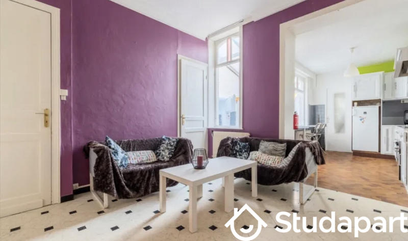 Chambre - 10 m² - 1 pièce