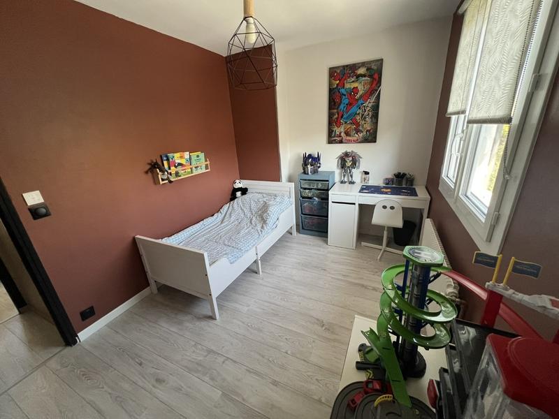 Maison - 96 m² - 5 pièces