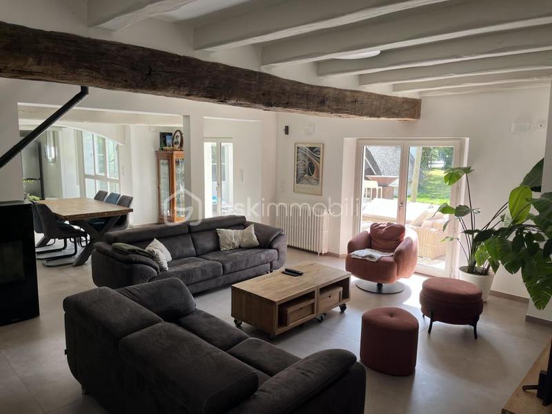 Chaumière - 312 m² - 13 pièces