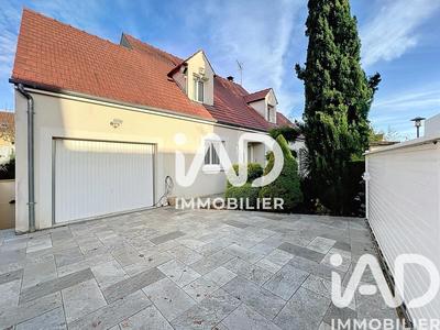 Maison - 155 m² - 7 pièces