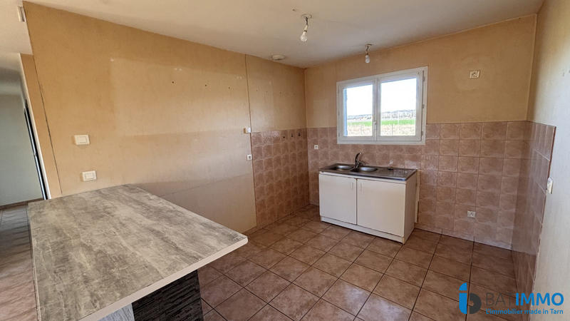 Maison - 93 m² - 4 pièces