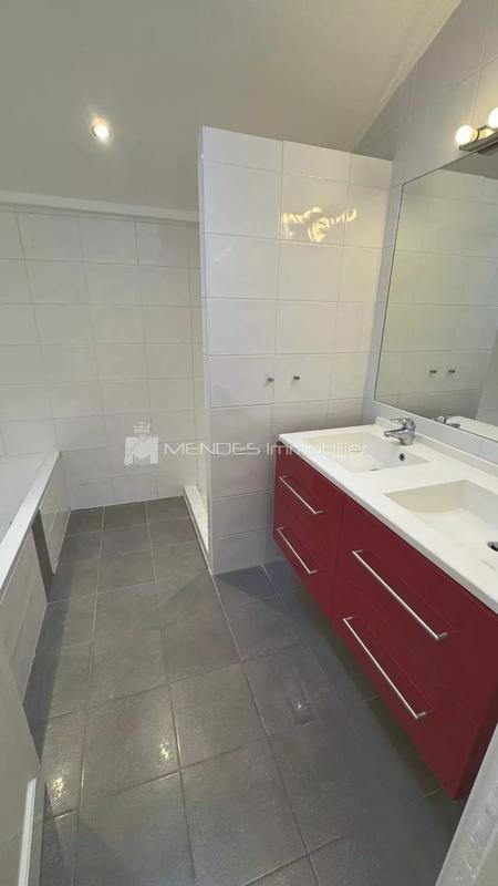 Maison de village - 80 m² - 3 pièces