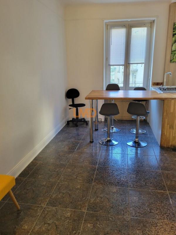 Appartement - 115 m² - 5 pièces