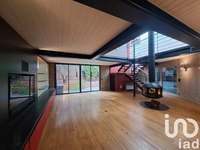 Loft - 160 m² - 7 pièces