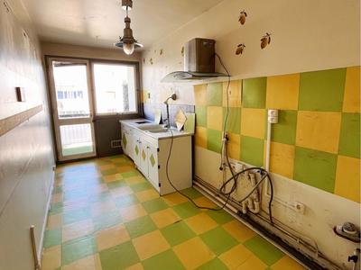 Appartement - 77 m² - 4 pièces