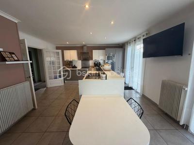 Maison - 120 m² - 5 pièces