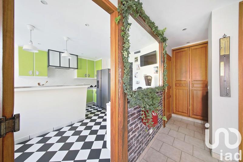 Maison - 122 m² - 4 pièces