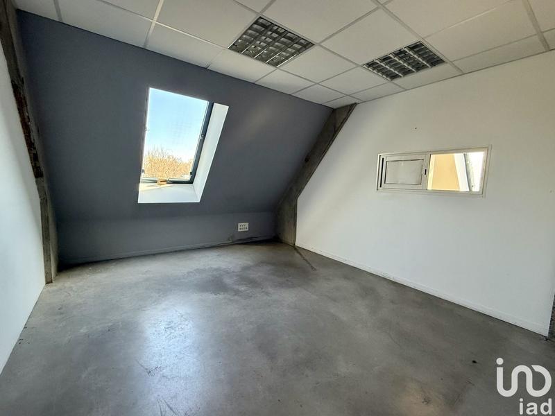Bureau - 435 m²
