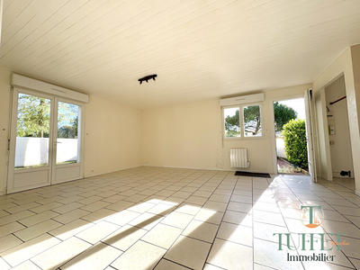 Maison - 75 m² - 4 pièces