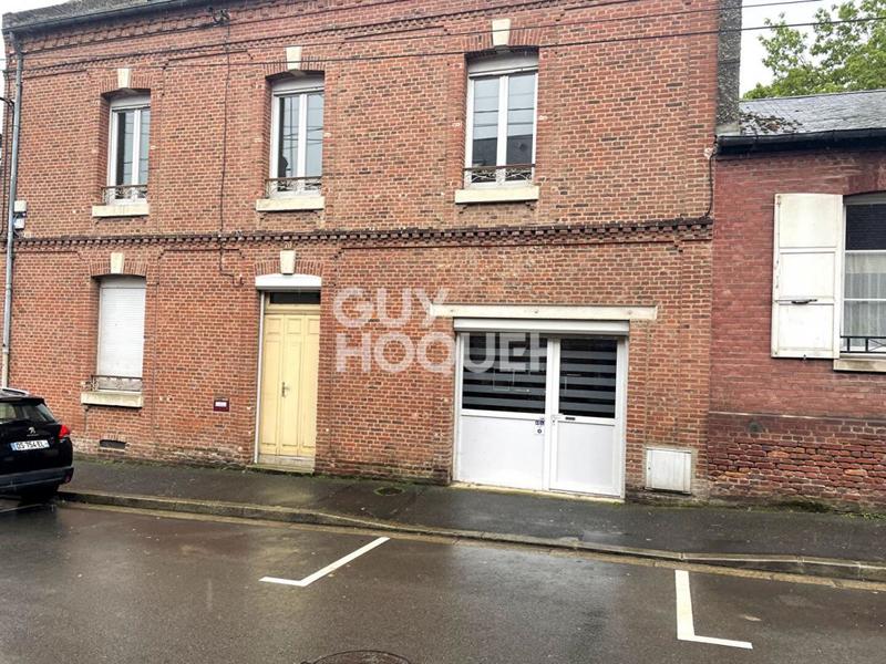 Immeuble - 169 m² - 11 pièces